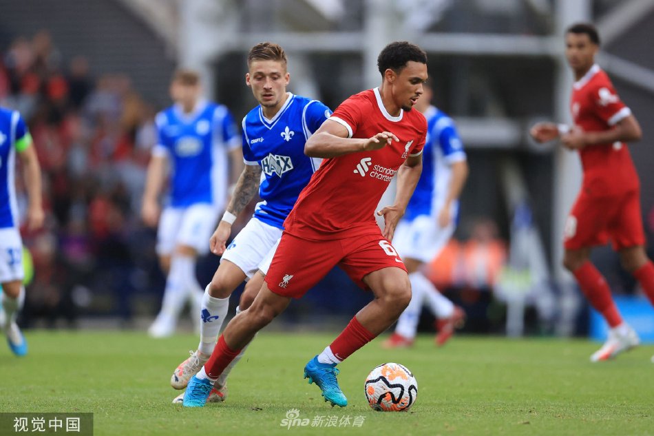 他在比赛中 他在比赛中